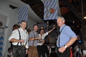 2012-09-2222-20-08PaulanerParty